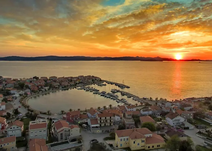 With Parking Spaces Bibinje, Zadar - 5732